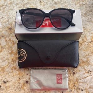 Ray-Ban Sunglasses *Brand New*